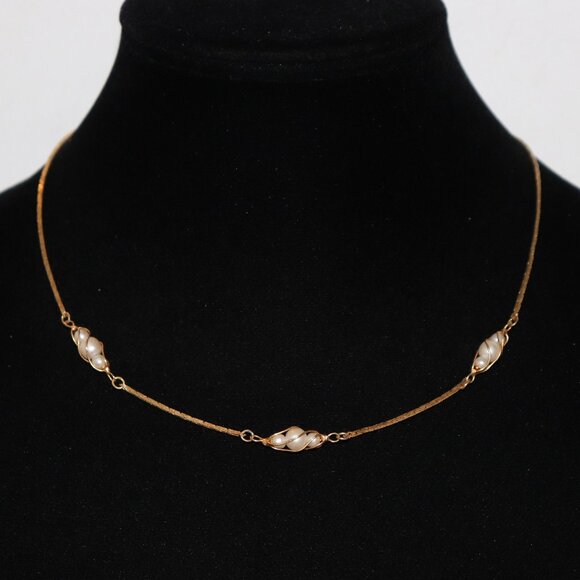 Vintage Jewelry - 🌟💛📿 GOLD & WIRE-WRAPPED PEARL VINTAGE NECKLACE · 18"